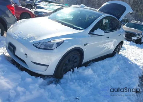 2022 Tesla Model Y Long Range Dual Motor All-Wheel Drive из США, поврежденный, VIN 7SAYGDEE4NA010811